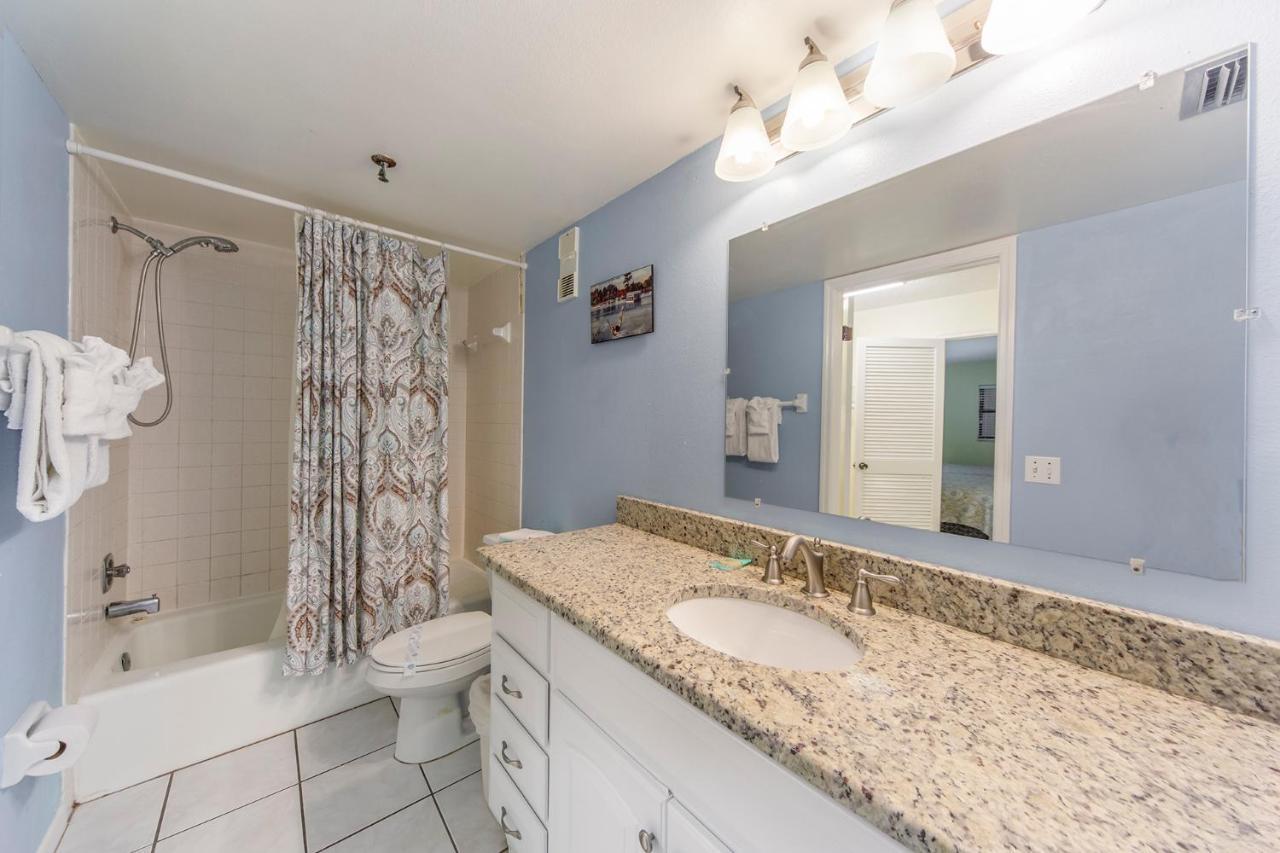 407 Beach Place Condos St. Pete Beach Ngoại thất bức ảnh