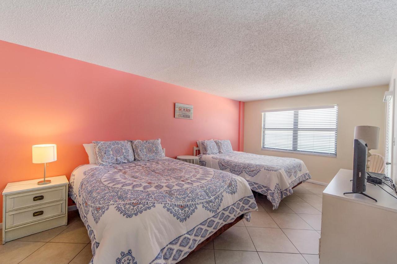 407 Beach Place Condos St. Pete Beach Ngoại thất bức ảnh